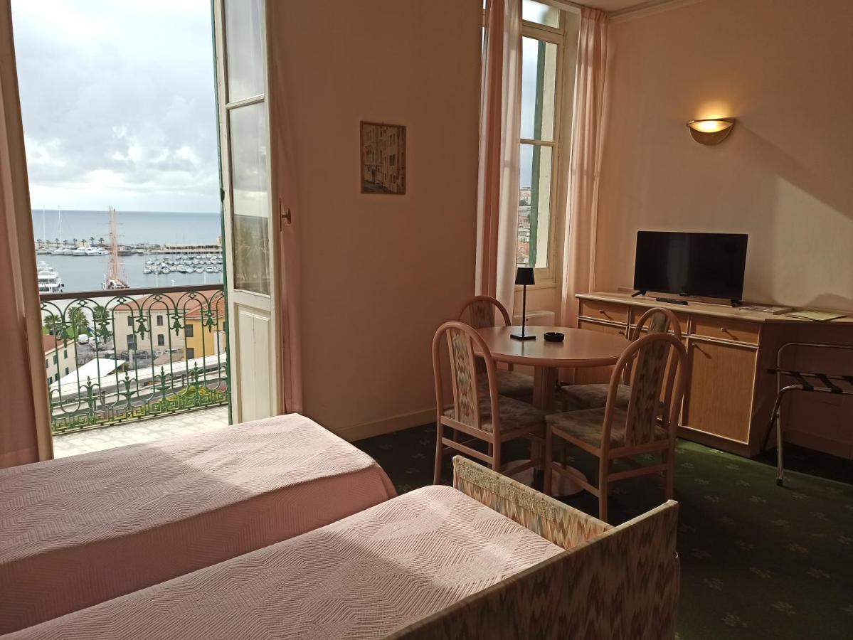 Hotel Miramare Imperia Szoba fotó