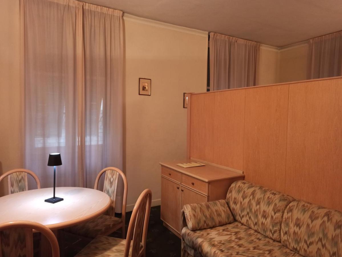 Hotel Miramare Imperia Szoba fotó